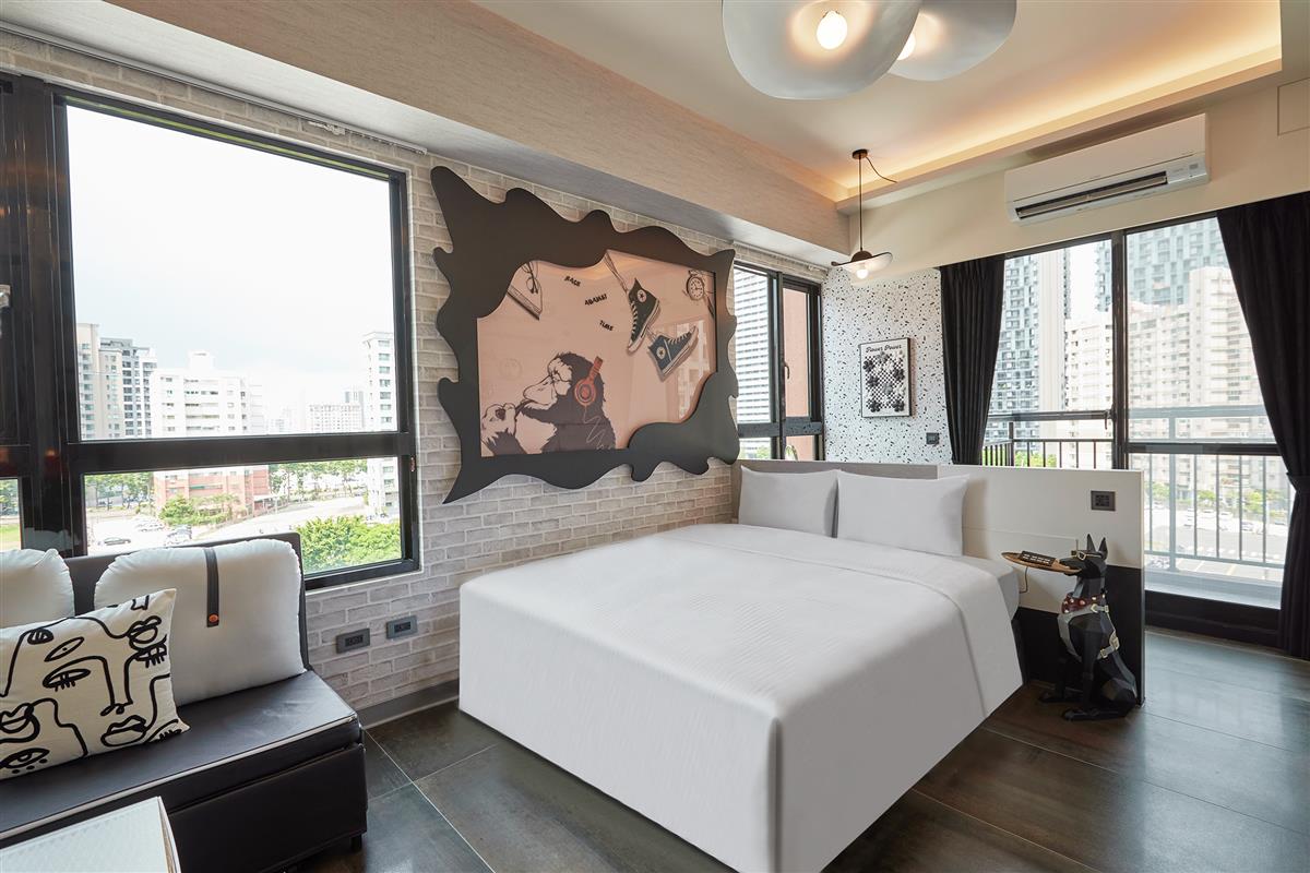 『黑白馬克』 雙人房(604)